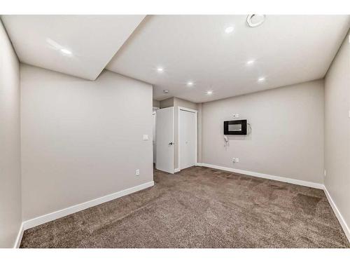 1608-7451 Falconridge Boulevard Ne, Calgary, AB - Indoor