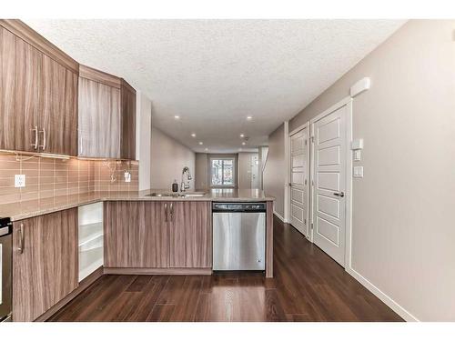 1608-7451 Falconridge Boulevard Ne, Calgary, AB - Indoor