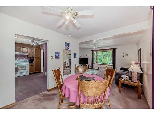 4604 29 Avenue Nw, Calgary, AB - Indoor Photo Showing Dining Room