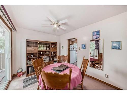 4604 29 Avenue Nw, Calgary, AB - Indoor Photo Showing Dining Room