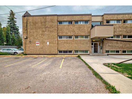 221-8235 Elbow Drive Sw, Calgary, AB - Outdoor With Facade