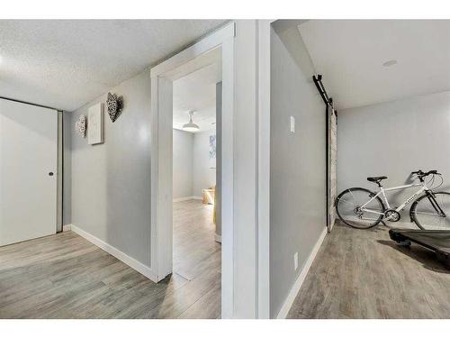 1906 Olympia Drive Se, Calgary, AB - Indoor Photo Showing Other Room