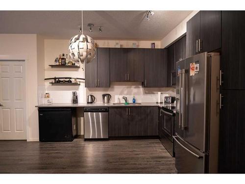 4103-215 Legacy Boulevard Se, Calgary, AB - Indoor Photo Showing Kitchen With Stainless Steel Kitchen