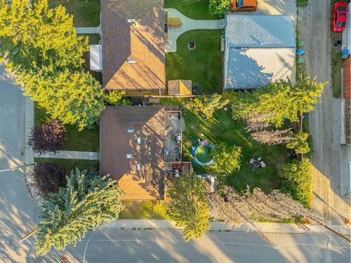 8739 34 Avenue Nw, Calgary, AB - Outdoor With Body Of Water