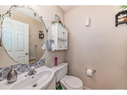 241 Covewood Circle Ne, Calgary, AB - Indoor Photo Showing Bathroom