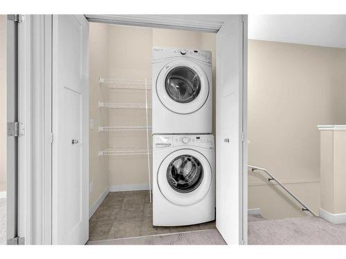 509 Skyview Ranch Grove Ne, Calgary, AB - Indoor Photo Showing Laundry Room