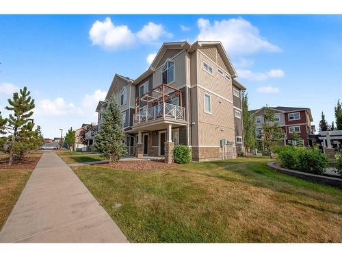 509 Skyview Ranch Grove Ne, Calgary, AB - Outdoor With Balcony With Facade