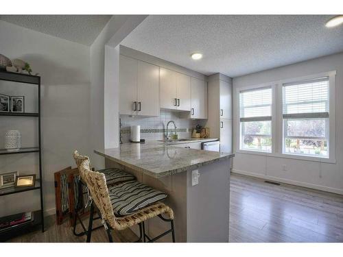 105 Auburn Bay Circle Se, Calgary, AB - Indoor Photo Showing Kitchen