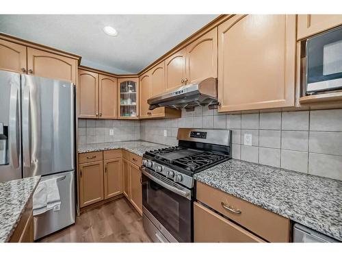 23 Taralea Crescent Ne, Calgary, AB - Indoor Photo Showing Kitchen