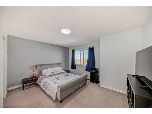 158 Coville Circle Ne, Calgary, AB - Indoor Photo Showing Bedroom