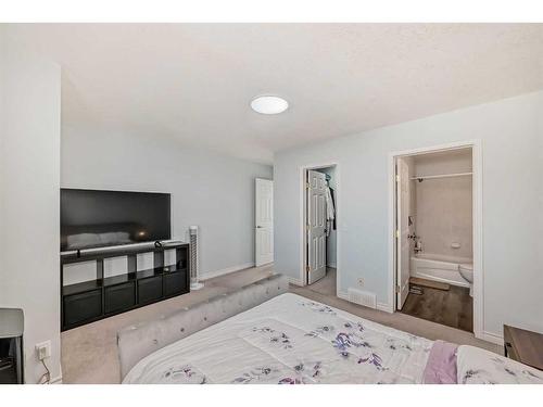 158 Coville Circle Ne, Calgary, AB - Indoor Photo Showing Bedroom