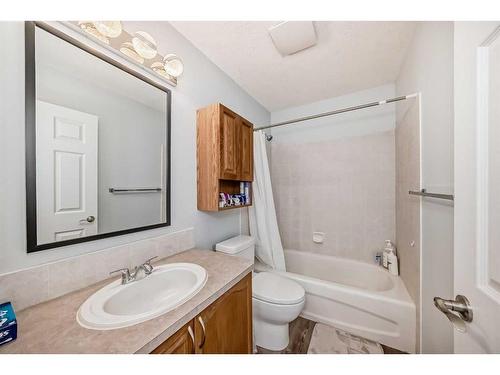 158 Coville Circle Ne, Calgary, AB - Indoor Photo Showing Bathroom