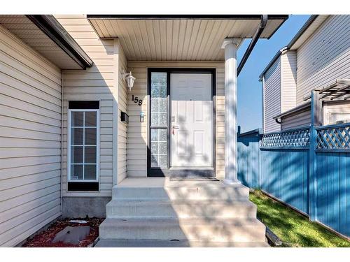 158 Coville Circle Ne, Calgary, AB - Outdoor