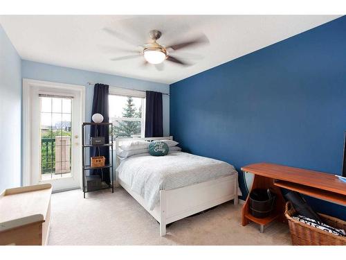 84 Hawkside Road Nw, Calgary, AB - Indoor Photo Showing Bedroom