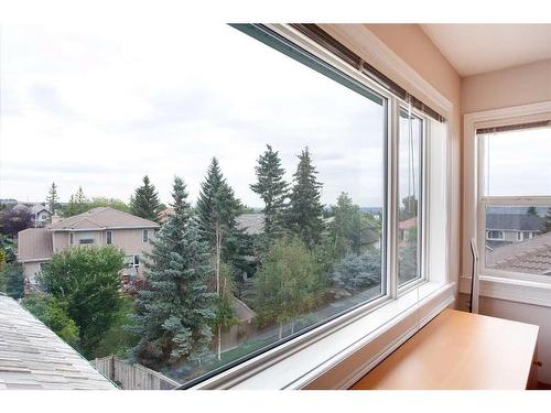 84 Hawkside Road Nw, Calgary, AB -  Photo Showing Other Room