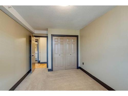 903-1240 12 Avenue Sw, Calgary, AB - Indoor Photo Showing Other Room