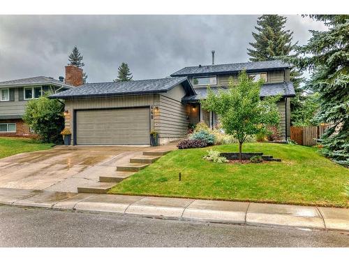 440 Parkview Crescent Se, Calgary, AB - Outdoor