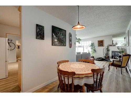 1-518 18 Avenue Sw, Calgary, AB - Indoor Photo Showing Dining Room