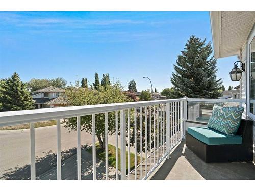 160 Douglas Woods Grove Se, Calgary, AB - Outdoor With Exterior