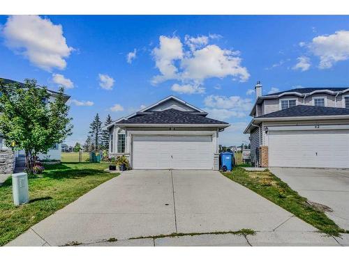 46 Anaheim Place Ne, Calgary, AB - Outdoor