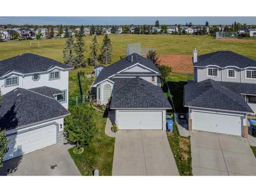 46 Anaheim Place Ne, Calgary, AB - Outdoor