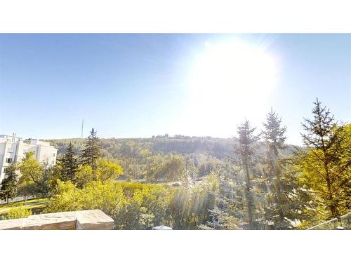 4628 Montgomery Avenue Nw, Calgary, AB - Outdoor With View