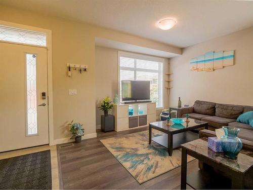 1111 Sage Meadows Gardens Nw, Calgary, AB - Indoor Photo Showing Living Room