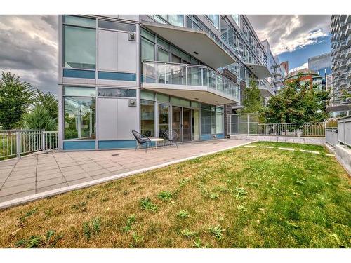 103-128 Waterfront Court Sw, Calgary, AB - Outdoor