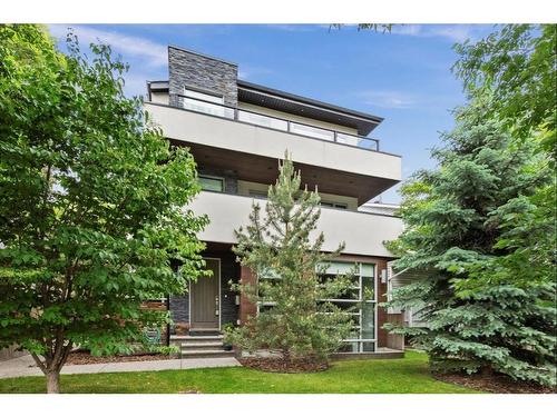 3-408 13Th Street Nw, Calgary, AB - Outdoor With Balcony