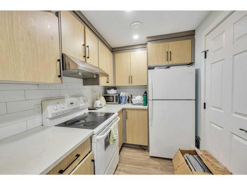 112 Skyview Shores Gardens Ne, Calgary, AB - Indoor Photo Showing Kitchen