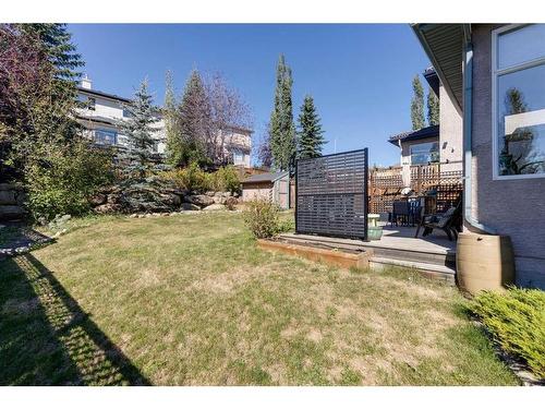 130 Edgeridge Circle Nw, Calgary, AB - Outdoor