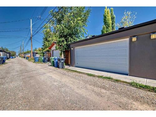 2229 30 Street Sw, Calgary, AB - Outdoor With Exterior