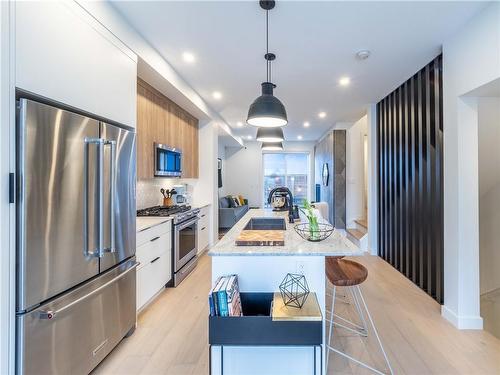 2909 22 Street Sw, Calgary, AB - Indoor Photo Showing Kitchen With Stainless Steel Kitchen With Upgraded Kitchen