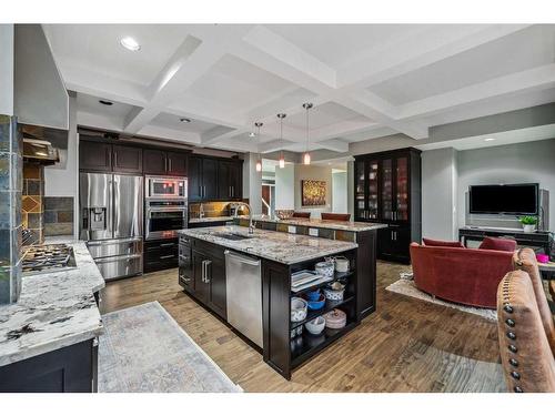 7029 Strathridge Gate Sw, Calgary, AB - Indoor Photo Showing Kitchen With Upgraded Kitchen