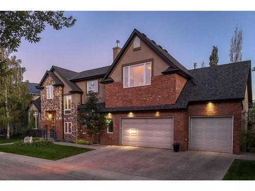 7029 Strathridge Gate Sw, Calgary, AB - Outdoor