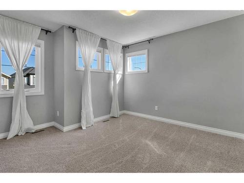 7 Evansborough View Nw, Calgary, AB - Indoor