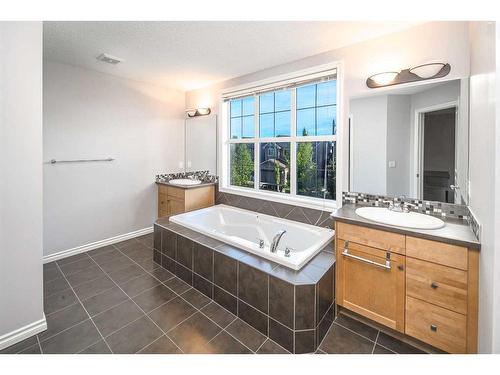 96 Aspen Hills Close Sw, Calgary, AB - Indoor Photo Showing Bathroom