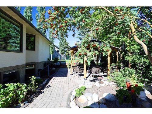 18 Varsity Estates Close Nw, Calgary, AB - Outdoor With Deck Patio Veranda