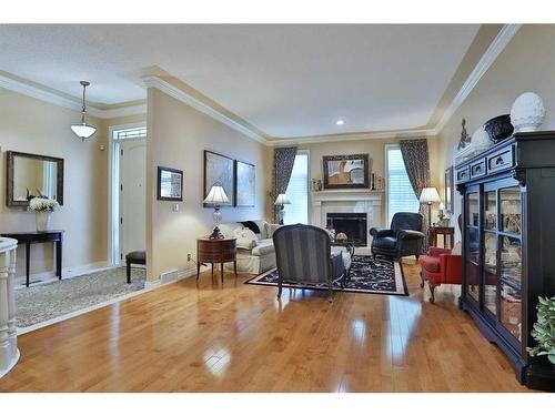 18 Varsity Estates Close Nw, Calgary, AB - Indoor Photo Showing Living Room With Fireplace