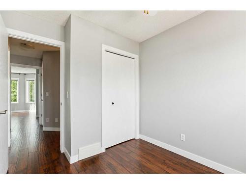 52 Chaparral Ridge Circle Se, Calgary, AB - Indoor Photo Showing Other Room