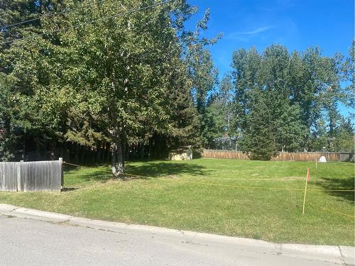 231 3Rd Street Sw, Sundre, AB 