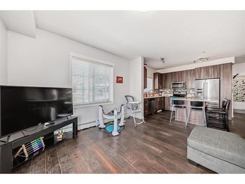 2320-215 Legacy Boulevard Se, Calgary, AB - Indoor Photo Showing Living Room