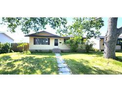 351 Maitland Hill NE Calgary, AB T2A 5V4