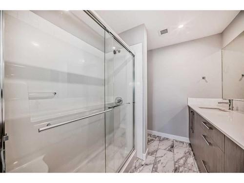 3403-60 Skyview Ranch Road Ne, Calgary, AB - Indoor Photo Showing Bathroom