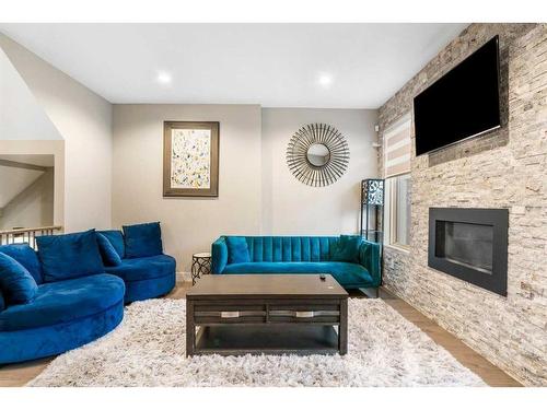 1404 29 Street Sw, Calgary, AB - Indoor Photo Showing Living Room With Fireplace