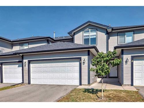 3-102 Canoe Square Sw, Airdrie, AB - Outdoor