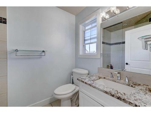 1699 Baywater Park, Airdrie, AB - Indoor Photo Showing Bathroom