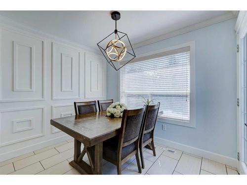 1699 Baywater Park, Airdrie, AB - Indoor Photo Showing Dining Room