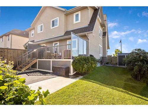 551 Mahogany Boulevard Se, Calgary, AB - Outdoor