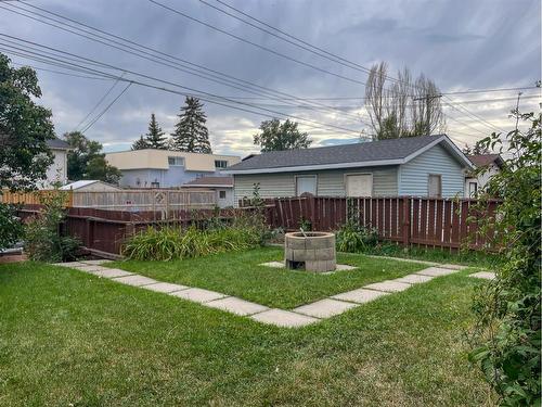 2923 Doverville Crescent Se, Calgary, AB - Outdoor With Deck Patio Veranda